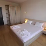 Menada In Vris Apartman *