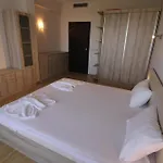 Menada In Vris Apartman Carevo