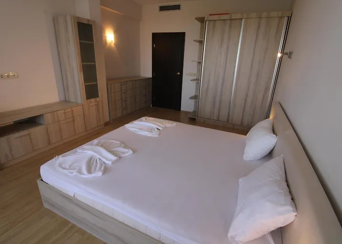 Menada In Vris Апартамент Царево