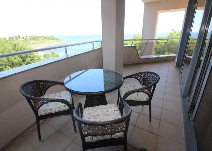 Menada In Vris * Царево